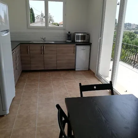 Haut De Sur Mer 4 Personnes Apartment *